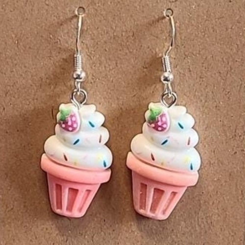 Pink Strawberry Cupcake Sprinkle Resin Drop Earrings‎ Novelty Food Jewelry NEW